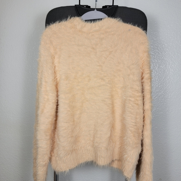 Future Collective Women's Crewneck Eyelash Sweater Peach Orange XL - Picture 2 of 7